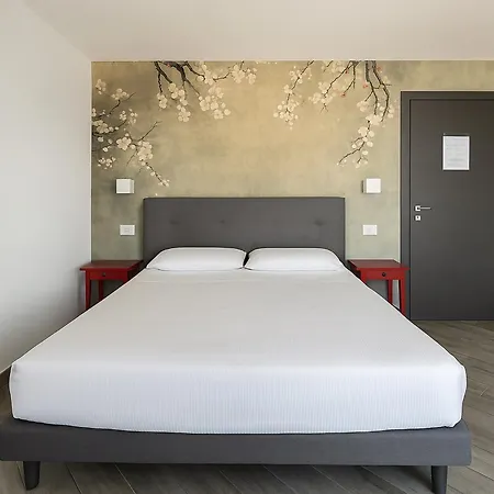 Relais Al Porto בית הארחה פסקיארה דל גארדה